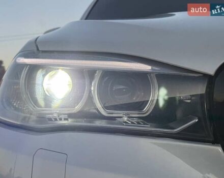 Білий БМВ Х5, об'ємом двигуна 3 л та пробігом 173 тис. км за 25500 $, фото 32 на Automoto.ua