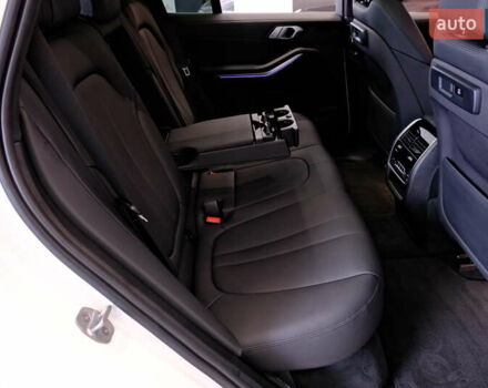 Білий БМВ Х5, об'ємом двигуна 3 л та пробігом 81 тис. км за 45900 $, фото 43 на Automoto.ua