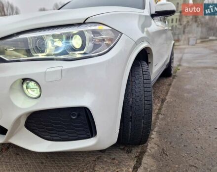 Білий БМВ Х5, об'ємом двигуна 3 л та пробігом 74 тис. км за 29500 $, фото 8 на Automoto.ua