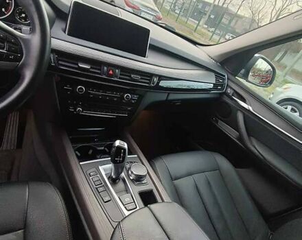 Белый БМВ Х5, объемом двигателя 2 л и пробегом 112 тыс. км за 25500 $, фото 7 на Automoto.ua