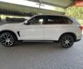 Білий БМВ Х5, об'ємом двигуна 3 л та пробігом 77 тис. км за 36500 $, фото 1 на Automoto.ua