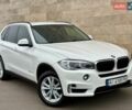 Белый БМВ Х5, объемом двигателя 2 л и пробегом 132 тыс. км за 31800 $, фото 8 на Automoto.ua