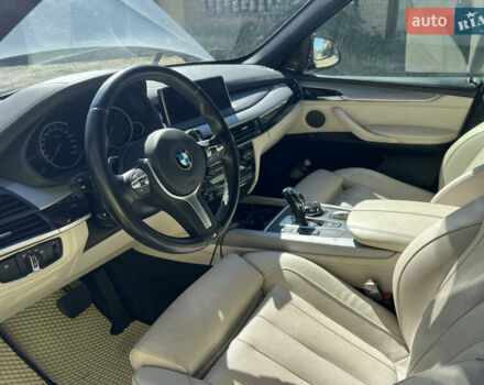 Белый БМВ Х5, объемом двигателя 3 л и пробегом 130 тыс. км за 40000 $, фото 44 на Automoto.ua