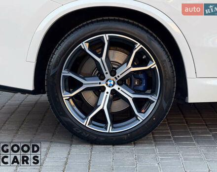 Білий БМВ Х5, об'ємом двигуна 3 л та пробігом 99 тис. км за 53000 $, фото 13 на Automoto.ua