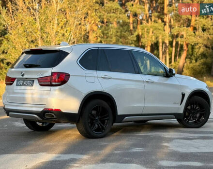 Белый БМВ Х5, объемом двигателя 3 л и пробегом 96 тыс. км за 41888 $, фото 35 на Automoto.ua