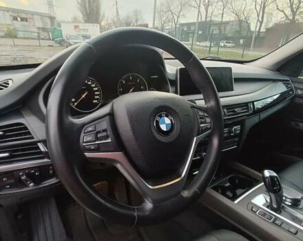 Белый БМВ Х5, объемом двигателя 2 л и пробегом 112 тыс. км за 25500 $, фото 6 на Automoto.ua