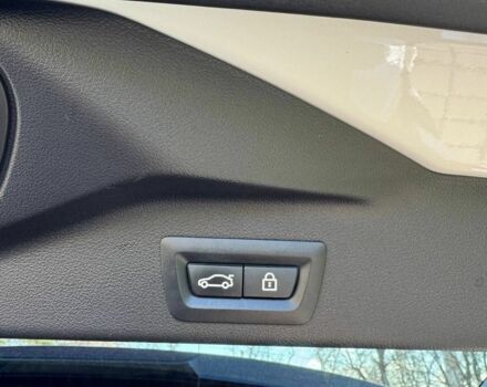 Белый БМВ Х5, объемом двигателя 3 л и пробегом 104 тыс. км за 47000 $, фото 8 на Automoto.ua