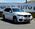 Белый БМВ Х5, объемом двигателя 2 л и пробегом 86 тыс. км за 31900 $, фото 1 на Automoto.ua