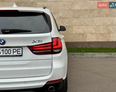 Белый БМВ Х5, объемом двигателя 2 л и пробегом 132 тыс. км за 31800 $, фото 50 на Automoto.ua