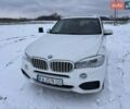 Білий БМВ Х5, об'ємом двигуна 3 л та пробігом 100 тис. км за 22499 $, фото 2 на Automoto.ua