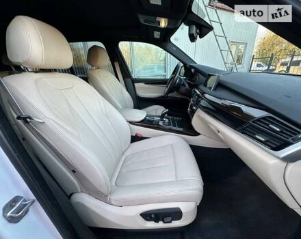 Білий БМВ Х5, об'ємом двигуна 2.98 л та пробігом 74 тис. км за 30900 $, фото 27 на Automoto.ua