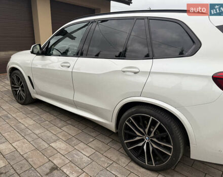 Білий БМВ Х5, об'ємом двигуна 4.39 л та пробігом 127 тис. км за 52700 $, фото 7 на Automoto.ua