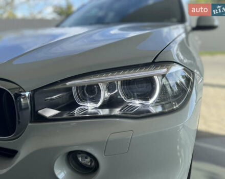 Білий БМВ Х5, об'ємом двигуна 2 л та пробігом 98 тис. км за 31990 $, фото 12 на Automoto.ua