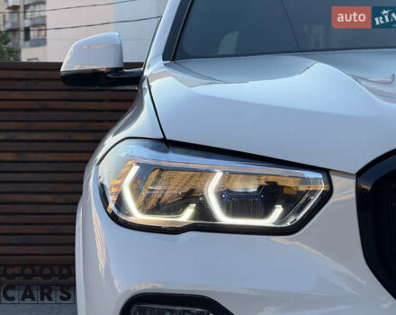 Білий БМВ Х5, об'ємом двигуна 3 л та пробігом 99 тис. км за 53000 $, фото 14 на Automoto.ua