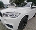 Белый БМВ Х5, объемом двигателя 2 л и пробегом 80 тыс. км за 18000 $, фото 1 на Automoto.ua