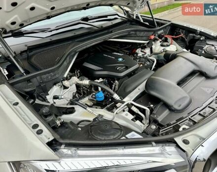 Белый БМВ Х5, объемом двигателя 2 л и пробегом 132 тыс. км за 31800 $, фото 47 на Automoto.ua