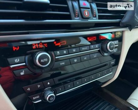 Білий БМВ Х5, об'ємом двигуна 2.98 л та пробігом 74 тис. км за 30900 $, фото 24 на Automoto.ua