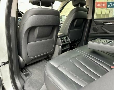 Белый БМВ Х5, объемом двигателя 2 л и пробегом 132 тыс. км за 31800 $, фото 81 на Automoto.ua