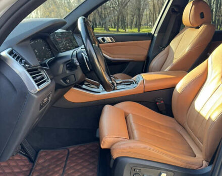 Белый БМВ Х5, объемом двигателя 3 л и пробегом 104 тыс. км за 47500 $, фото 15 на Automoto.ua