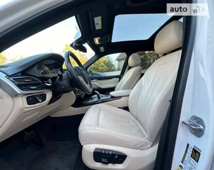 Білий БМВ Х5, об'ємом двигуна 2.98 л та пробігом 74 тис. км за 30900 $, фото 14 на Automoto.ua