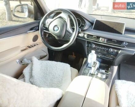 Белый БМВ Х5, объемом двигателя 2 л и пробегом 107 тыс. км за 41900 $, фото 5 на Automoto.ua
