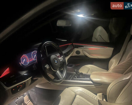 Белый БМВ Х5, объемом двигателя 3 л и пробегом 130 тыс. км за 40000 $, фото 49 на Automoto.ua