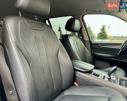 Белый БМВ Х5, объемом двигателя 2 л и пробегом 132 тыс. км за 31800 $, фото 93 на Automoto.ua