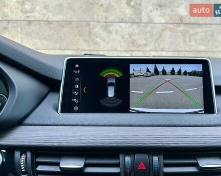 Белый БМВ Х5, объемом двигателя 2 л и пробегом 132 тыс. км за 31800 $, фото 75 на Automoto.ua