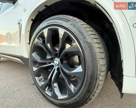 Білий БМВ Х5, об'ємом двигуна 3 л та пробігом 173 тис. км за 25500 $, фото 64 на Automoto.ua
