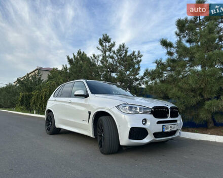 Білий БМВ Х5, об'ємом двигуна 2.99 л та пробігом 84 тис. км за 44900 $, фото 1 на Automoto.ua
