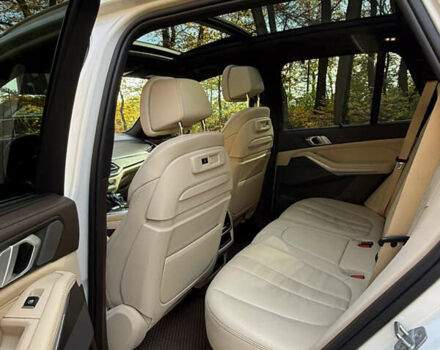 Белый БМВ Х5, объемом двигателя 3 л и пробегом 104 тыс. км за 49000 $, фото 12 на Automoto.ua