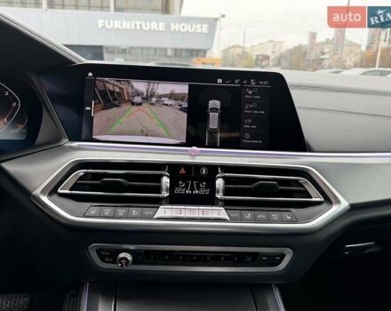 Білий БМВ Х5, об'ємом двигуна 2 л та пробігом 193 тис. км за 49500 $, фото 16 на Automoto.ua