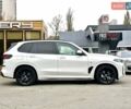 Білий БМВ Х5, об'ємом двигуна 2 л та пробігом 193 тис. км за 49500 $, фото 5 на Automoto.ua