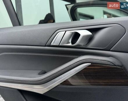 Белый БМВ Х5, объемом двигателя 3 л и пробегом 62 тыс. км за 50900 $, фото 91 на Automoto.ua