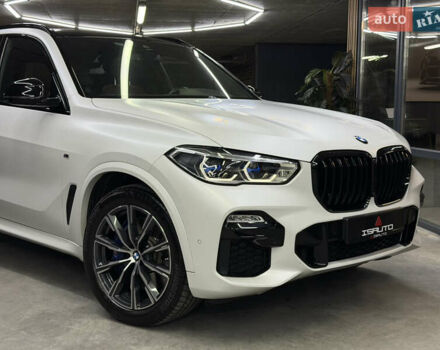 Белый БМВ Х5, объемом двигателя 2.99 л и пробегом 61 тыс. км за 69500 $, фото 3 на Automoto.ua