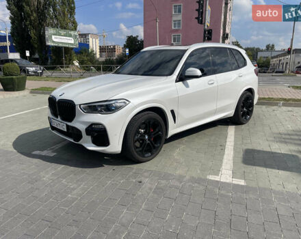 Белый БМВ Х5, объемом двигателя 2.99 л и пробегом 93 тыс. км за 56900 $, фото 2 на Automoto.ua