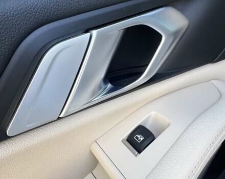 Белый БМВ Х5, объемом двигателя 3 л и пробегом 76 тыс. км за 53999 $, фото 31 на Automoto.ua