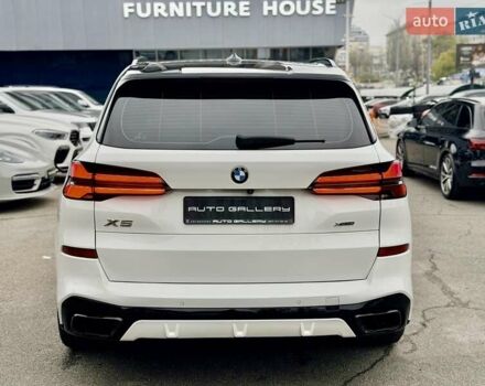 Білий БМВ Х5, об'ємом двигуна 2 л та пробігом 193 тис. км за 49500 $, фото 1 на Automoto.ua