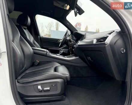 Білий БМВ Х5, об'ємом двигуна 2 л та пробігом 193 тис. км за 49500 $, фото 22 на Automoto.ua