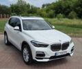 Белый БМВ Х5, объемом двигателя 3 л и пробегом 57 тыс. км за 50200 $, фото 1 на Automoto.ua