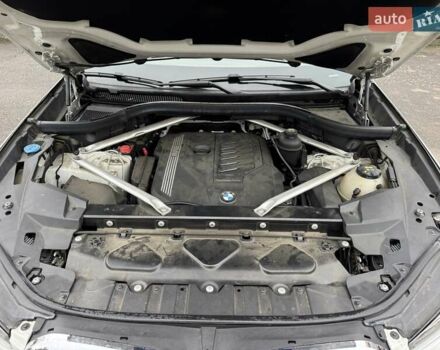 Белый БМВ Х5, объемом двигателя 3 л и пробегом 121 тыс. км за 46900 $, фото 48 на Automoto.ua