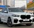 Белый БМВ Х5, объемом двигателя 3 л и пробегом 117 тыс. км за 59900 $, фото 1 на Automoto.ua