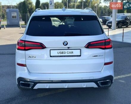 Белый БМВ Х5, объемом двигателя 2.99 л и пробегом 160 тыс. км за 54500 $, фото 5 на Automoto.ua