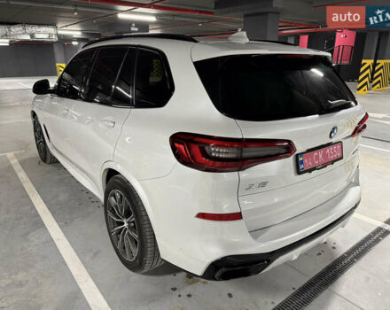 Белый БМВ Х5, объемом двигателя 3 л и пробегом 149 тыс. км за 48000 $, фото 5 на Automoto.ua