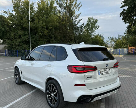 Белый БМВ Х5, объемом двигателя 3 л и пробегом 122 тыс. км за 57500 $, фото 5 на Automoto.ua