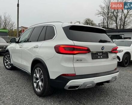 Белый БМВ Х5, объемом двигателя 3 л и пробегом 62 тыс. км за 50900 $, фото 31 на Automoto.ua