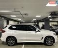 Білий БМВ Х5, об'ємом двигуна 2.99 л та пробігом 73 тис. км за 69700 $, фото 8 на Automoto.ua