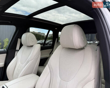 Белый БМВ Х5, объемом двигателя 3 л и пробегом 92 тыс. км за 47900 $, фото 20 на Automoto.ua