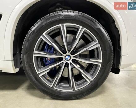 Білий БМВ Х5, об'ємом двигуна 2.99 л та пробігом 73 тис. км за 69700 $, фото 81 на Automoto.ua