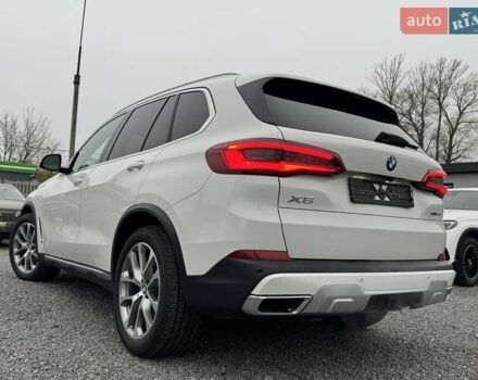 Белый БМВ Х5, объемом двигателя 3 л и пробегом 62 тыс. км за 50900 $, фото 29 на Automoto.ua